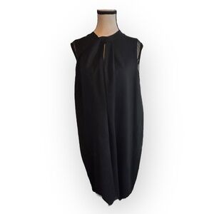 Women’s 2X Tapered Hem Black High Keyhole Neck Sleeveless Dress 18 20 XXL